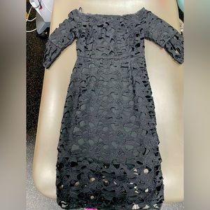 EUC Black LBD cocktail dress Dorothy Perkins Size 6 Dress. Fully lined